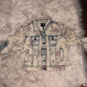 Cropped floral jean jacket
